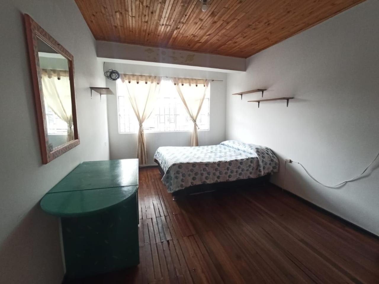 La Tremenda Casa Hotel โบโกตา ภายนอก รูปภาพ